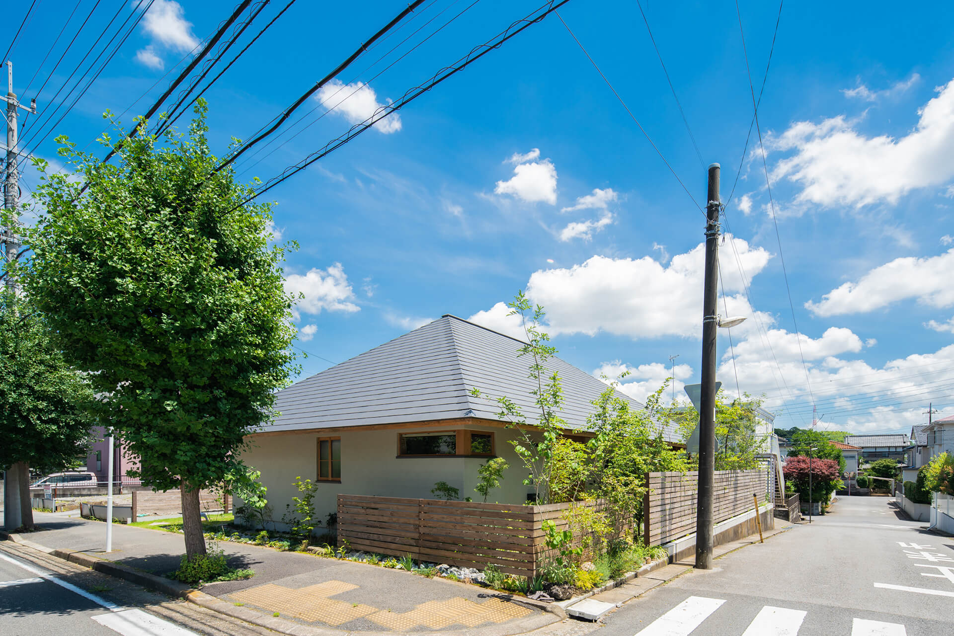 垂木の平屋の画像